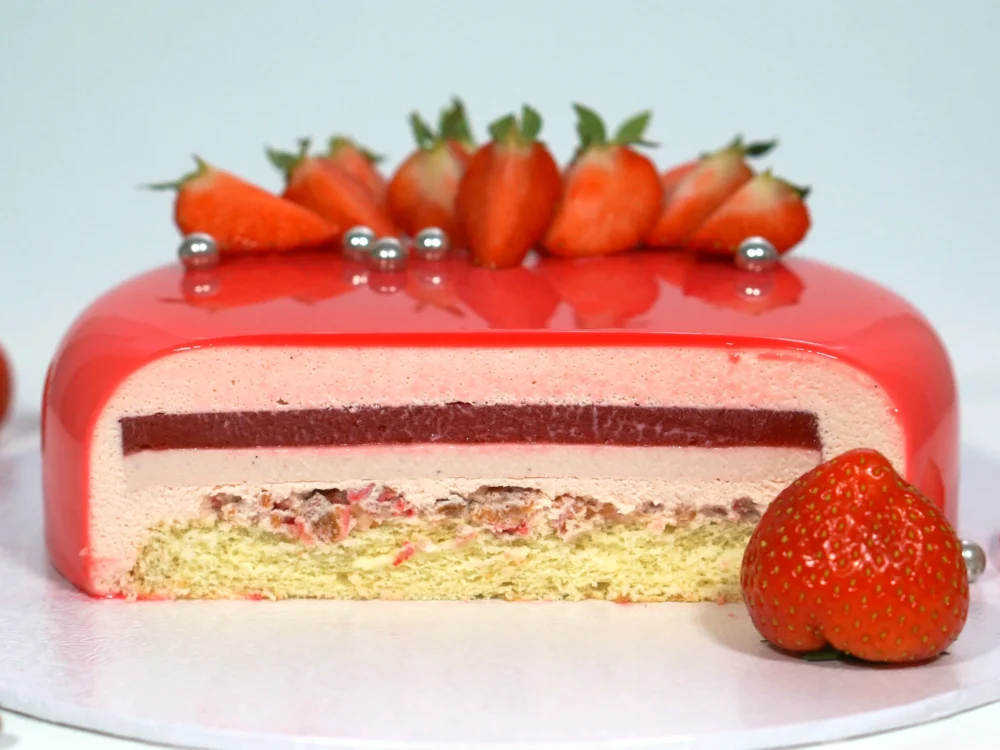 attachment-https://cakes-palette.nl/wp-content/uploads/2024/01/taart-sreavberry-v2-3-1000x750.webp